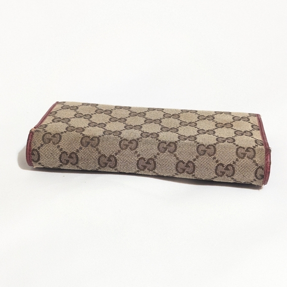 Gucci Monogrammed Gold GG Heart Continental Wallet - Picture 3 of 14